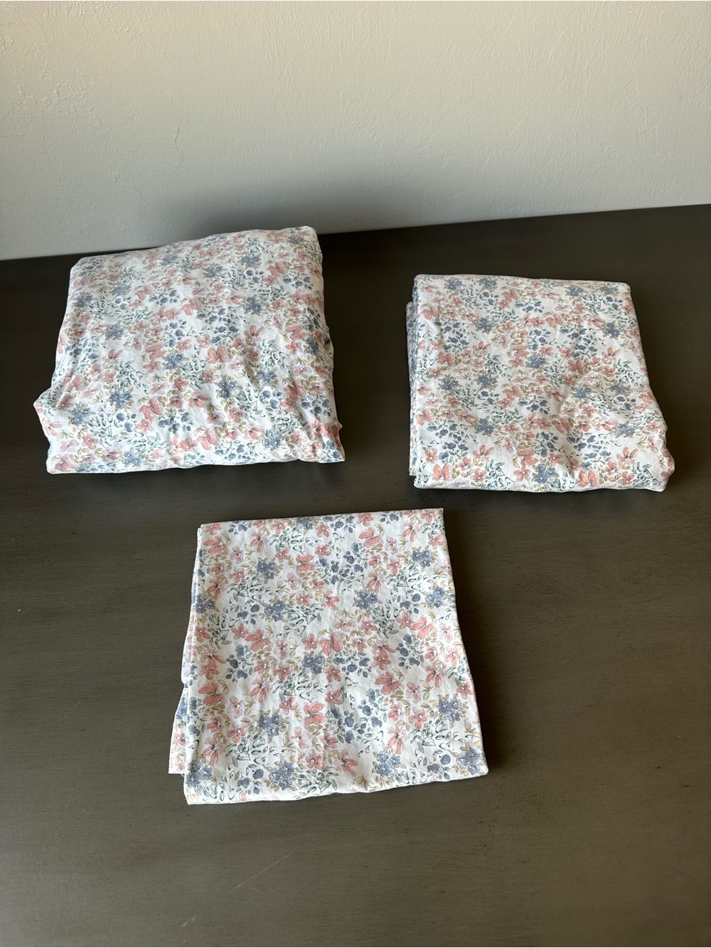 Threshold Ditsy Floral Cotton Performance Flat & Fitted Sheet 1 Pillowcase
